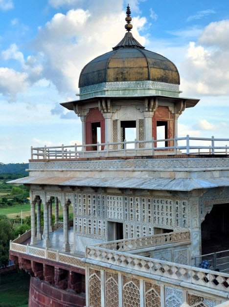 Saha Burj